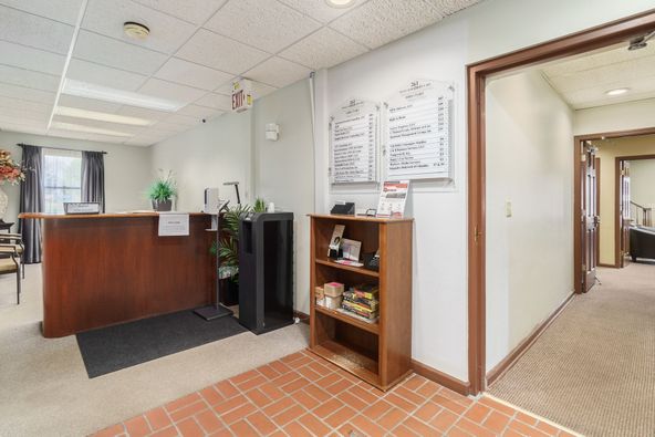 261 W Johnstown Rd, Gahanna, OH 43230